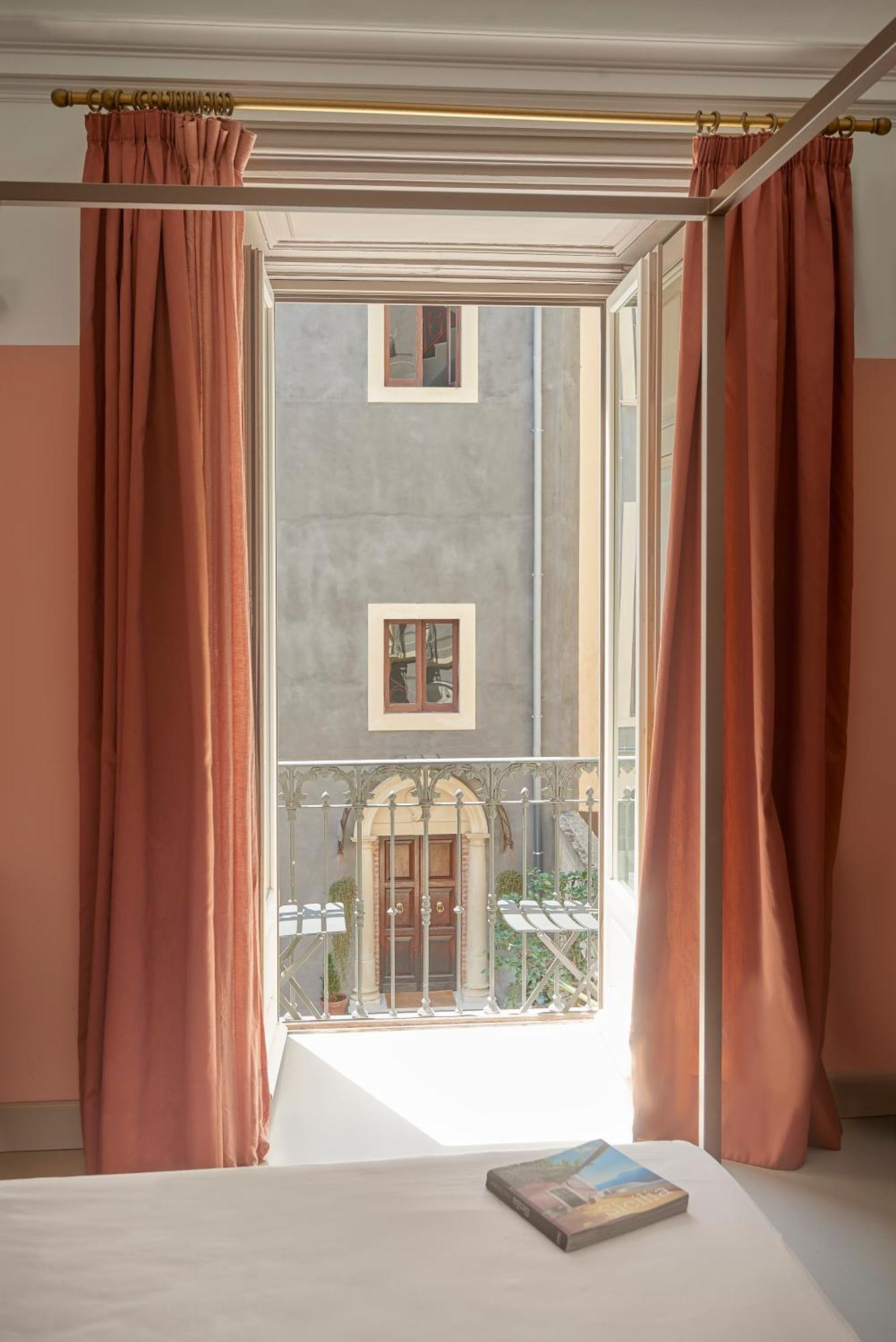 Palazzo Scammacca Apartman Catania-Fontanarossai nemzetközi repülőtér Kültér fotó